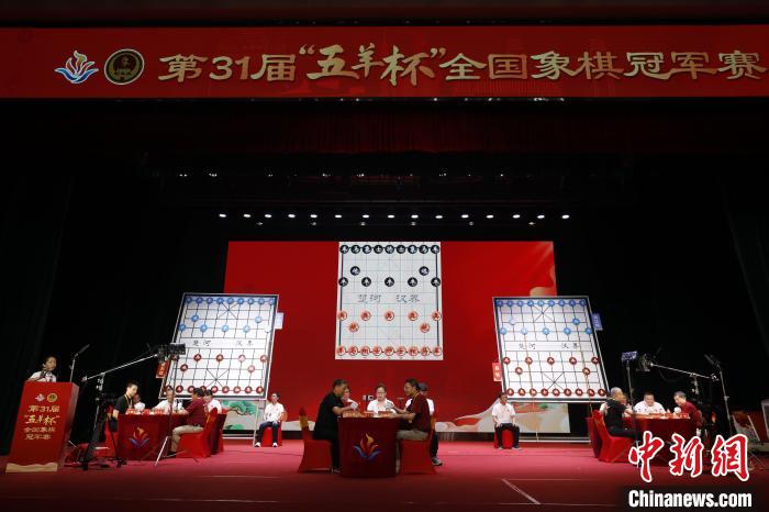 星空体育(中国)官方网站：国羽苏杯四连冠 诠释“爱拼才会赢”