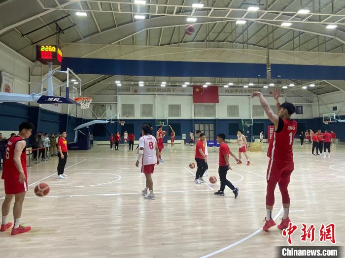 斯诺克威尔士公开赛：卢卡·布雷塞尔将于半决赛对阵马克·塞尔比