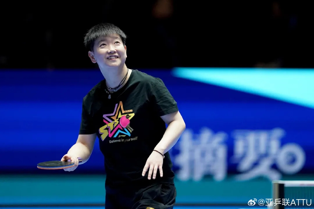 小石榴说科普丨亚冬会冠军儿时同款！长毛又带皮的滑雪板你见过吗？