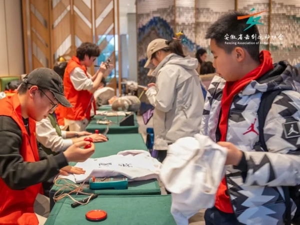 3-4不敌徐思 斯诺克世界大奖赛丁俊晖首轮出局