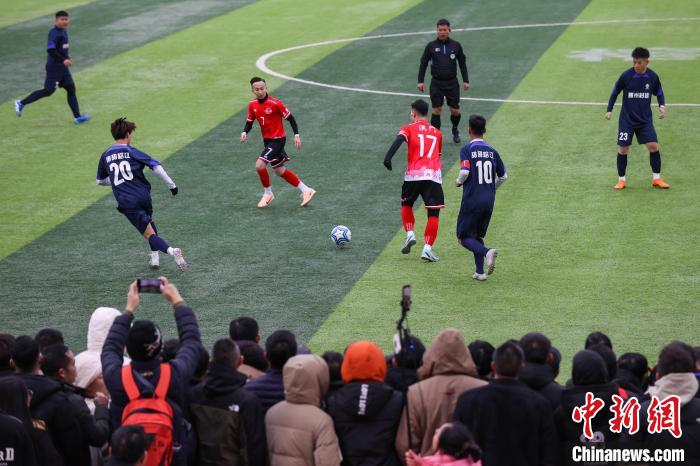 CBA常规赛：广东主场大胜辽宁 新外援特雷·伯克首秀砍下26分