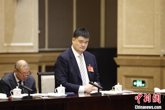 2025年斯诺克世界大奖赛：丁俊晖爆冷无缘第二轮