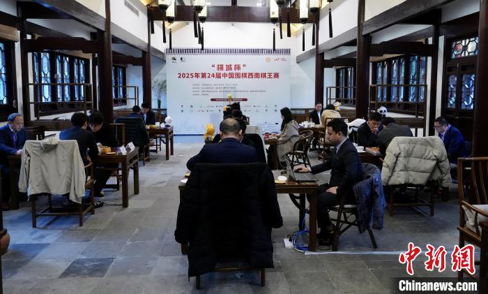 意大利滑冰名将方塔纳：不愿放慢前进的脚步