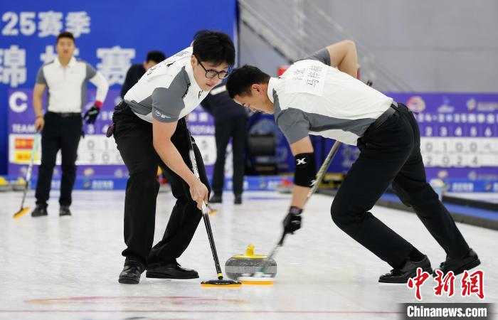 第24届西南棋王赛开赛 9位世界冠军参赛