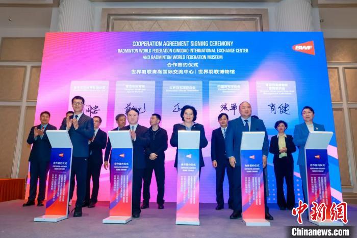 内蒙古东部乡村办“村跑” 农牧民享受运动快乐